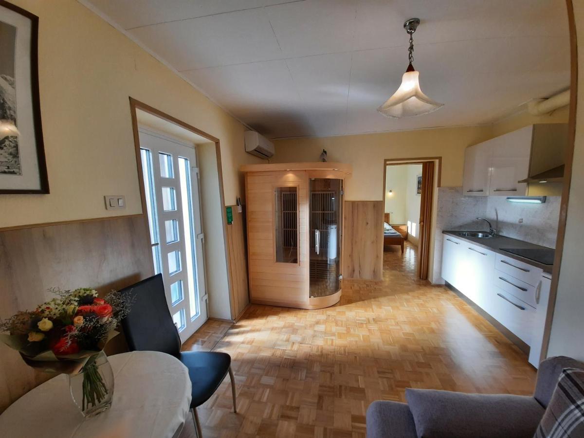 Chalet And Apartment Zonir With Sauna Kobarid Extérieur photo